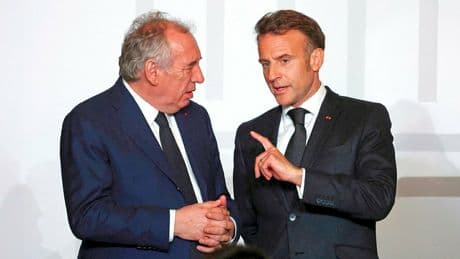 Les indiscrets - Droits de douane : friture sur la ligne entre Bayrou et Macron
