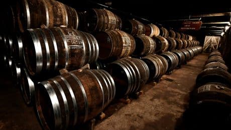 Droits de douane américains : le vin français frappé, le secteur entre inquiétude et espoir de négociations