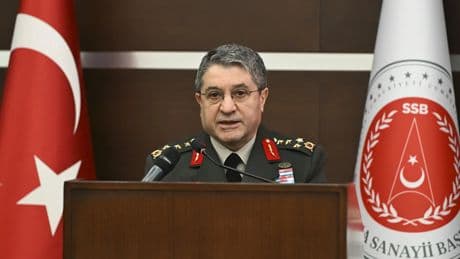 Yeni Genelkurmay Başkanı ana muhalefet ile davalık