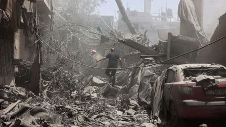 Gaza: la Défense civile annonce 10 morts et plus de 100 blessés par des tirs israéliens contre un centre d'aide