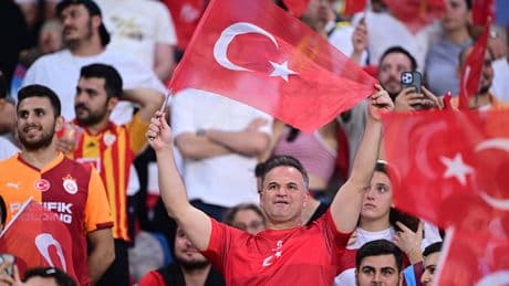 Türk taraftarlar, Gürcistan'da milli takımı yalnız bırakmadı