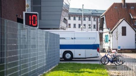 Pilotprojekt im Strafvollzug: NRW testet Elektro-Gefangenentransporter