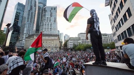 Demonstration in Frankfurt: Tausende solidarisieren sich mit Menschen im Gazastreifen