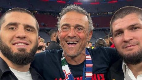 Dos iconos de la UFC felicitaron 'in situ' a Luis Enrique por el título de Champions del PSG