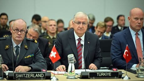 NATO Karargahı'nda dikkat çeken mesaj! Bakan Güler: Müttefiklerin dayanışma ruhuna uygun hareket etmesi zaruri