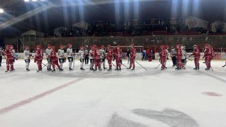 Hockey sur glace: l'ambition retrouvée des Diables Rouges de Briançon et le rêve de playoffs
