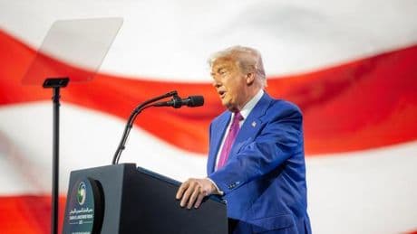 Trump amenaza a la UE con un arancel del 50% a partir del 1 de junio si no hay un acuerdo