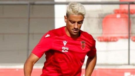 Davo: «Cuando tengo un día triste, me pongo el vídeo del gol de Barcelona y veo fotos de mi hija»