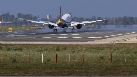Los vuelos internacionales tiran del récord de pasajeros de El Prat