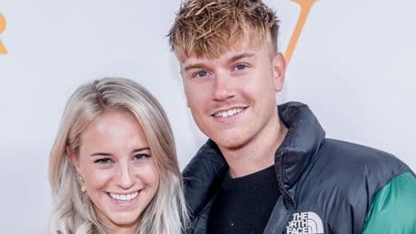 Youtuber Dee in huwelijksbootje gestapt