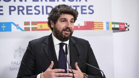 PP y Vox alcanzan un acuerdo para aprobar los presupuestos de Murcia