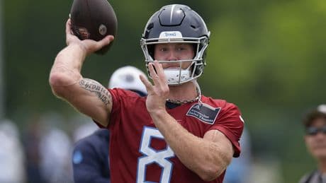 ‘Hard to imagine’ Will Levis remains with Titans after stunning surgery decision