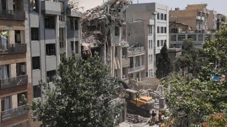 En direct, Israël-Iran : l’armée israélienne dit continuer à attaquer des sites militaires en Iran et n’écarte pas de nouveaux bombardements sur Téhéran
