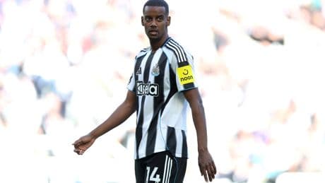 Alexander Isak: Second Liverpool bid expected 'after Newcastle reject £120m opening offer'