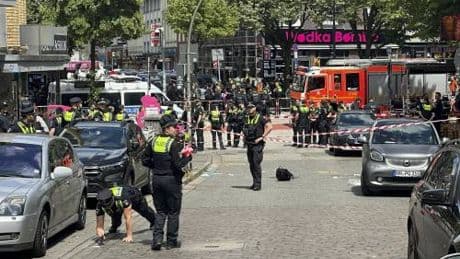 Amburgo, attacco col coltello in stazione. Fermata una donna