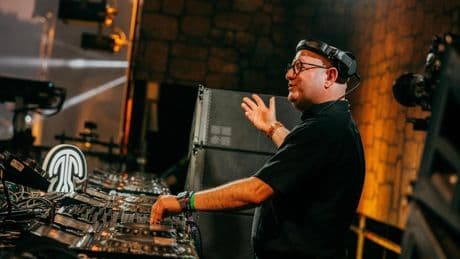 El sacerdote Dj que empapó el Medusa Festival con su ritmo divino