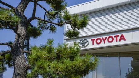 Autobauer: Toyota kassiert wegen US-Zöllen Jahresprognose