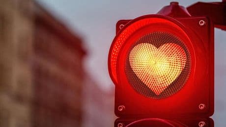 The ‘Traffic Light Rule’ To Make A Marriage Last Longer, By A Psychologist