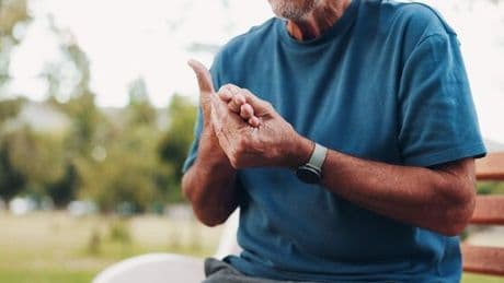 DWP offering £295 a month boost to those with pain in their joints
