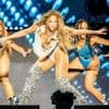 Jaar na scheiding en twee jaar na huwelijk is Jennifer Lopez weer op tournee, maar “ze is sterker dan ooit”