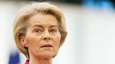 Europäisches Parlament: Von der Leyen muss sich Misstrauensvotum stellen