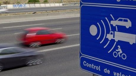 La excepción de la DGT que permite circular a 150 kilómetros por hora sin multa