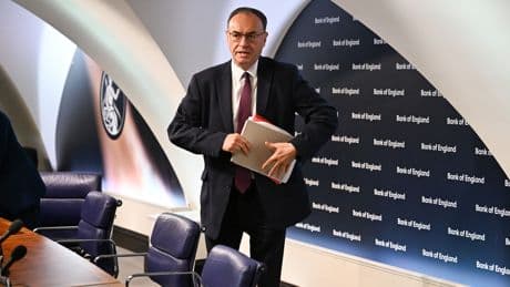 El Banco de Inglaterra no puede seguir el ritmo de la IA para regularla