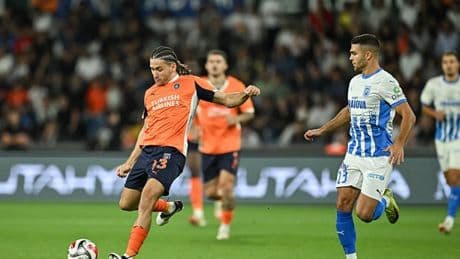 Başakşehir evinde kaybetti!
