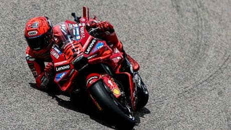 Una dura caída priva a Marc Márquez de la pole en Brno