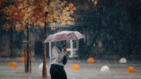 Dikkat: Meteoroloji uyardı... Bu kentlere bardaktan boşalırcasına yağmur yağacak!