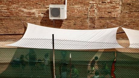 Los 40 grados de Sevilla obligan a los centros educativos a flexibilizar la salida de los alumnos