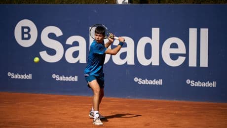 Jaime Alcaraz, campeón regional infantil de tenis el mismo día en que su hermano conquistó Roland Garros