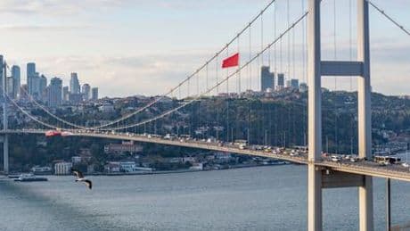 Istanbul: Seismologe Yoshinori Moriwaki warnt vor Tsunamis mit meterhohen Wellen