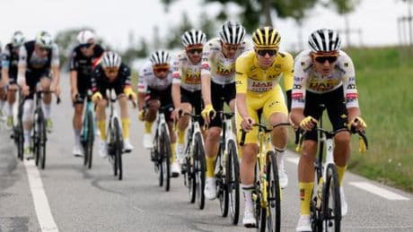 EN DIRECT | Tour de France 2025 : les temps gelés à 50 kilomètres de l’arrivée et avant la triple boucle dans Montmartre à cause de la pluie à Paris