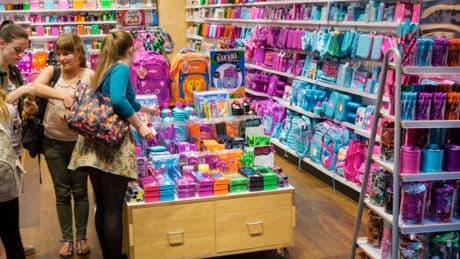 Major high street retailer to shut two stores this week as shoppers pick up bargains in huge 70% off closing down sale