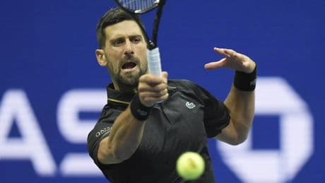 Novak Djokovic se estrena en el US Open ganando a Learner Tien con luces y sombras