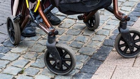 Günstige Rollatoren erhalten schlechte Noten