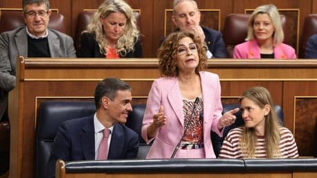 La Autoridad fiscal señala que el Gobierno cumple con el límite al gasto de las reglas europeas y descarta recortes