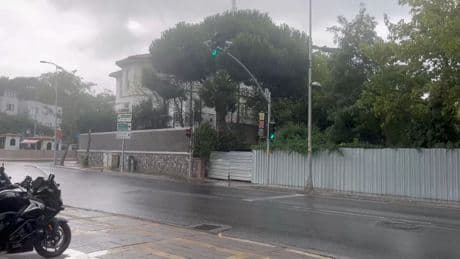 İstanbul'a beklenen yağış geldi