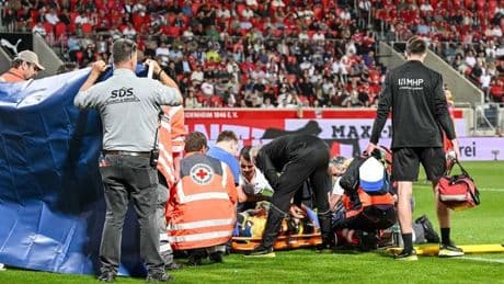 Lange Unterbrechung: Leichte Entwarnung bei Heidenheim-Torwart Kevin Müller