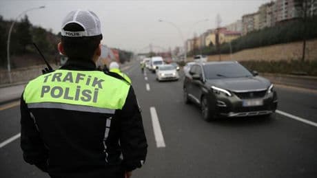 İstanbul'da yarın bazı yollar trafiğe kapatılacak