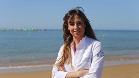 Piluca Barrau, farmacéutica: “La rosácea en la piel no solo se trata con cremas, también es necesario escuchar al intestino, las emociones y el estilo de vida”