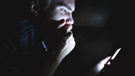 Delete Any Texts On Your Phone That Include These Messages