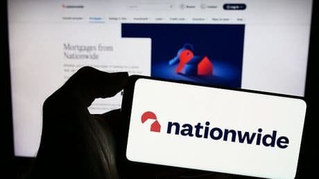 Nationwide is DOWN! Popular banking app outage leaves thousands unable to access their online account