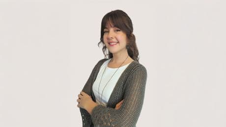 Celia Incio, psicóloga experta en misofonía: “Si tienes reacciones emocionales totalmente desproporcionadas a sonidos como masticar, respirar, sorber o toser puede que la sufras”