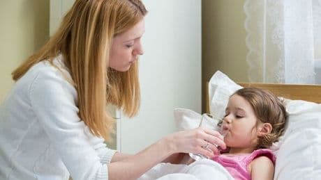 Doctor urges parents not to miss 7 red flag signs of life-threatening issue in children