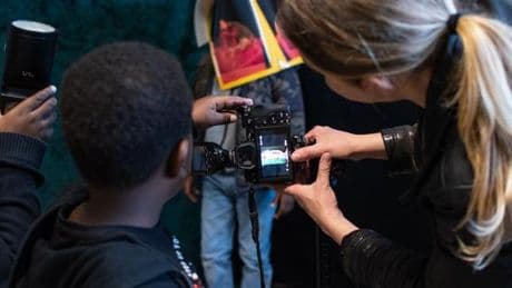 Cinq sorties à Paris et alentour pour faire découvrir la photographie aux enfants