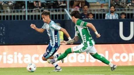 Larrubia denuncia insultos en redes por su "acción fortuita" con Isco