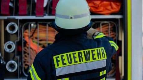 Wiesbaden: Zehnter Wohnungsbrand in der Semmelweisstraße - Brandstiftung?
