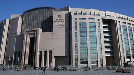 İBB'ye yönelik "yolsuzluk" soruşturması: 2 iş insanı tahliye edildi
